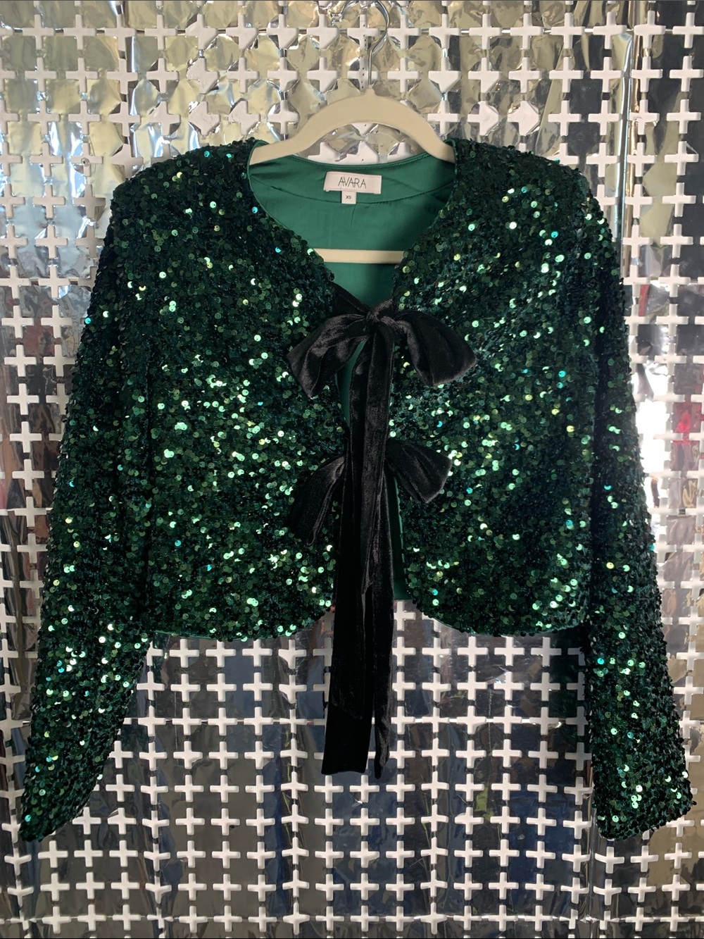 Avara Emerald Sequin Cropped Blazer with Black Velvet Ties